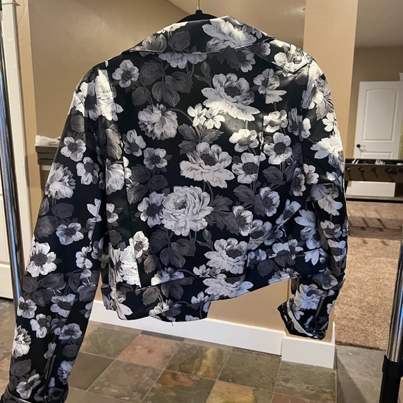 Floral leather jacket! Worn once - Picture 2 of 2